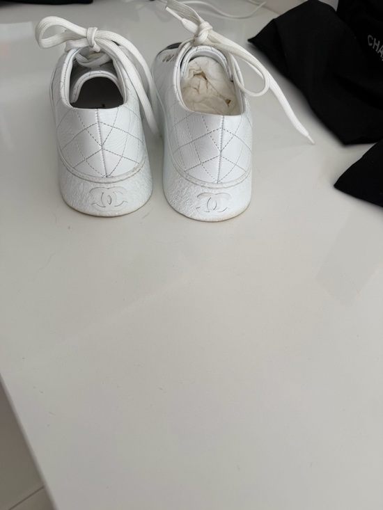 CHANEL- Crumpled Lambskin Patent Cap Toe CC Stitched Sneakers 38  White Black - Picture 4 of 6